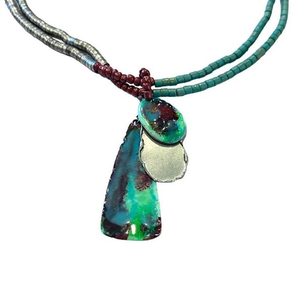 New Coldwater Creek Multi Color Beaded Necklace - Picture 5 of 9